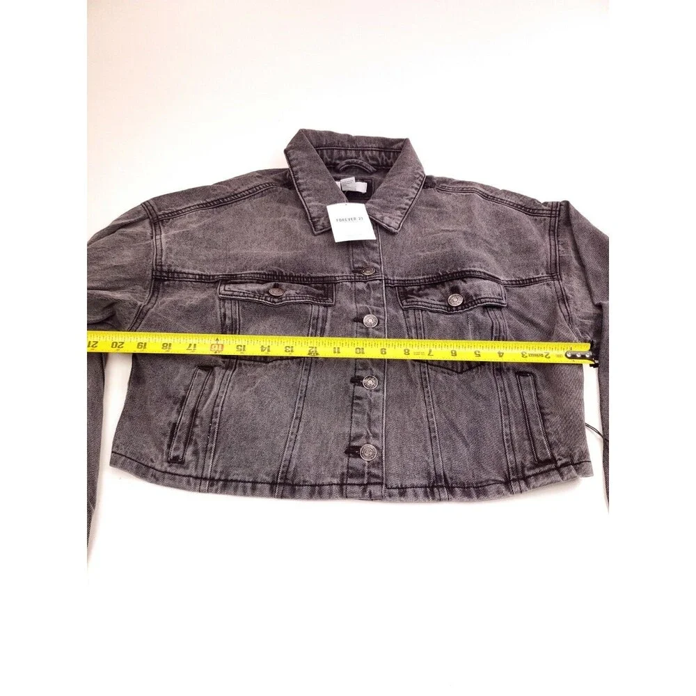 Forever 21 Women's Cropped Denim Jean Jacket Size L Washed Black Jean Jacket